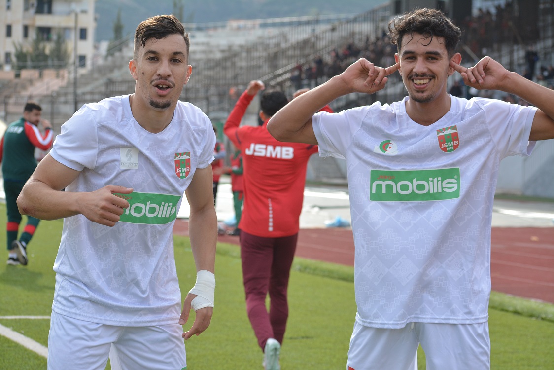 رابطة ما بين الجهات ممثلة في الدور ربع النهائي من كأس الجزائر : رئيس الرابطة يهنئ شبيبة بجاية على إنجازها المميز