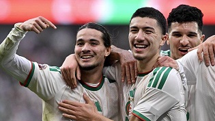  المنتخب الجزائري يضرب موعدًا مع الكونغو الديمقراطية في ثمن النهائي